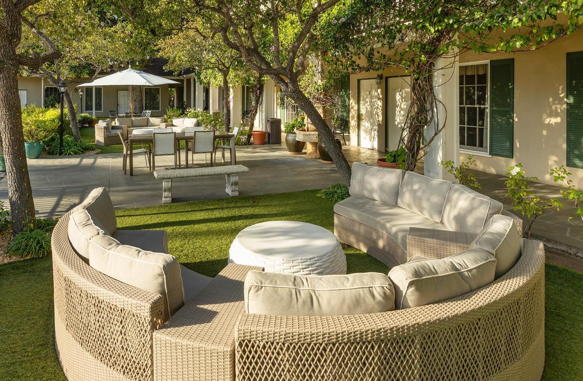 Lavender Inn By The Sea Santa Barbara Ngoại thất bức ảnh